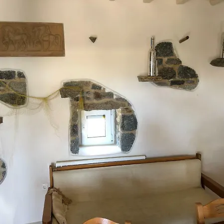 Ston Hose In Mykonos *